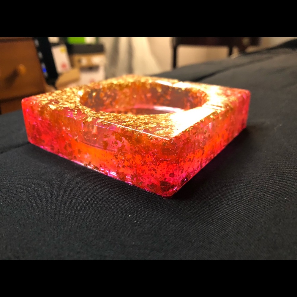 pink with gold flake ashtray